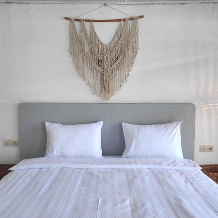 Hub Tata Guesthouse توك توك المظهر الخارجي الصورة